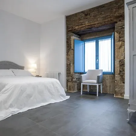 ホテル Montebreamo 3*