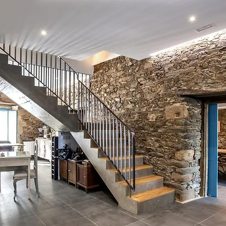 ホテル Montebreamo 3*