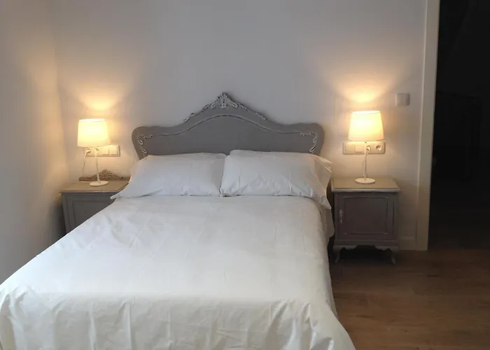 Отель Montebreamo Пуэнтедеуме