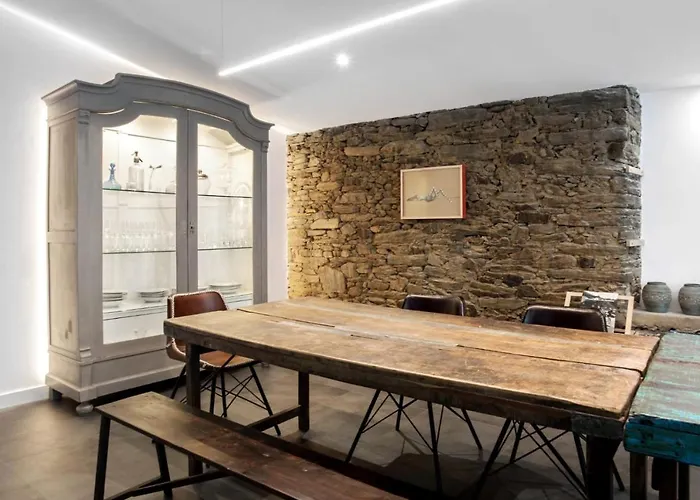 Отель Montebreamo