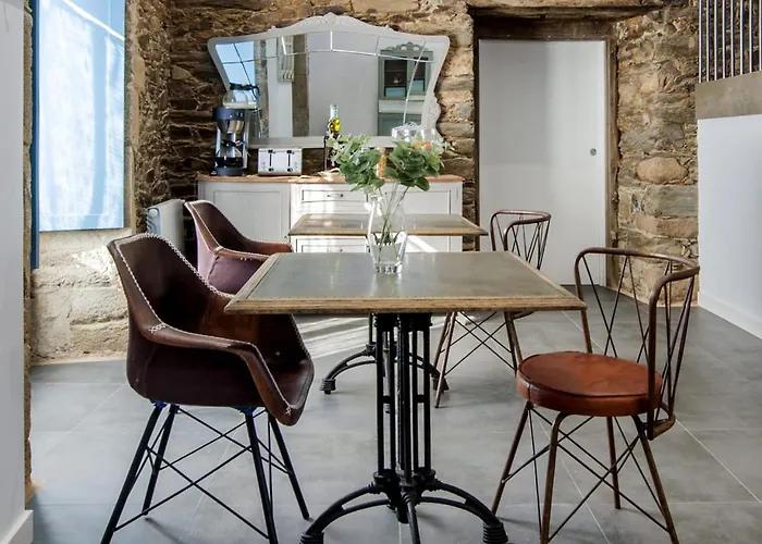 Отель Montebreamo Пуэнтедеуме